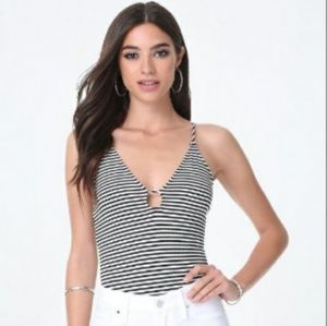 Bebe Strappy Back Tank Size M